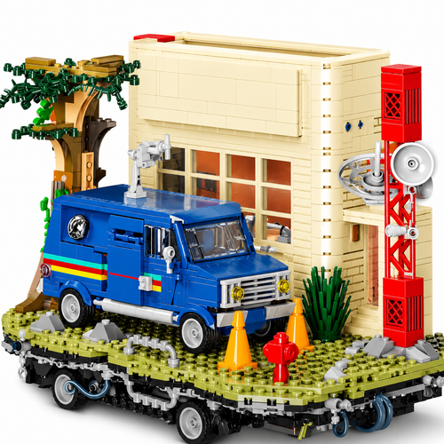 2612PCS Stranger Upside Down Radio Station Building Blocks - alternate view