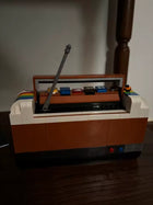 554PCS Retro Boombox Radio Building Block Set – Vintage Music Player DIY Display Model