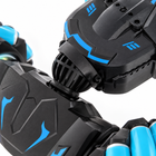 gesture-sensing-rc-stunt-car-interactive-3-modes-spray-kids: accurate close-up macro detail.