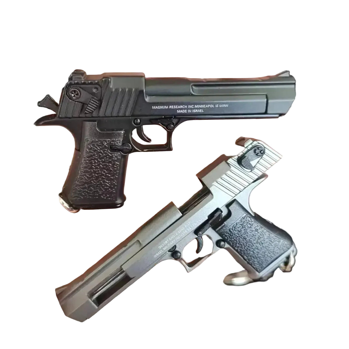 Metal 1:4 scale Desert Eagle model keychain made of alloy, decorative collectible